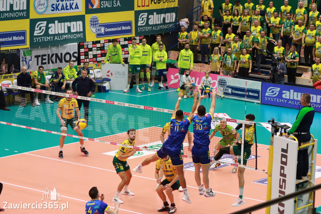 STALOWE DERBY WYGRANE W TRZECH SETACH