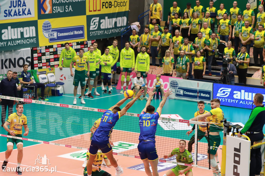 STALOWE DERBY WYGRANE W TRZECH SETACH