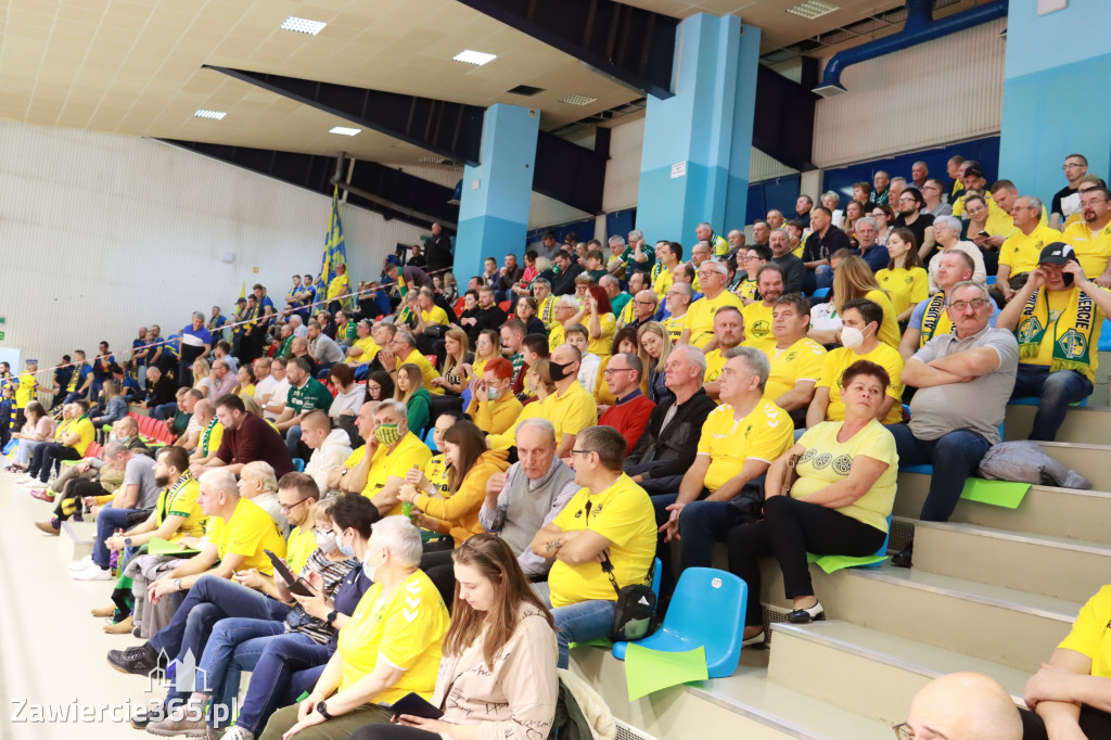 STALOWE DERBY WYGRANE W TRZECH SETACH