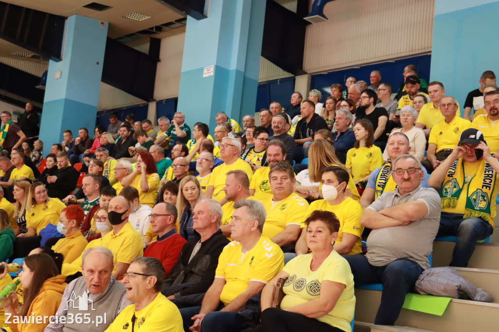 STALOWE DERBY WYGRANE W TRZECH SETACH