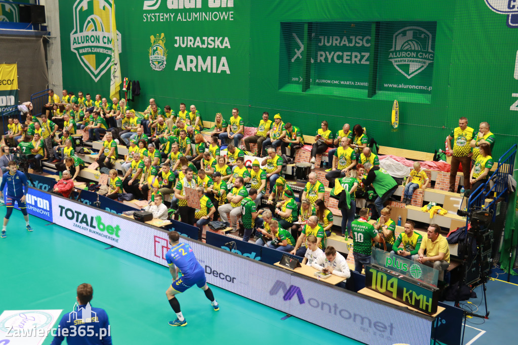 STALOWE DERBY WYGRANE W TRZECH SETACH