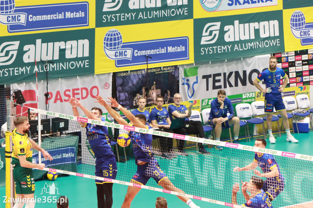 STALOWE DERBY WYGRANE W TRZECH SETACH