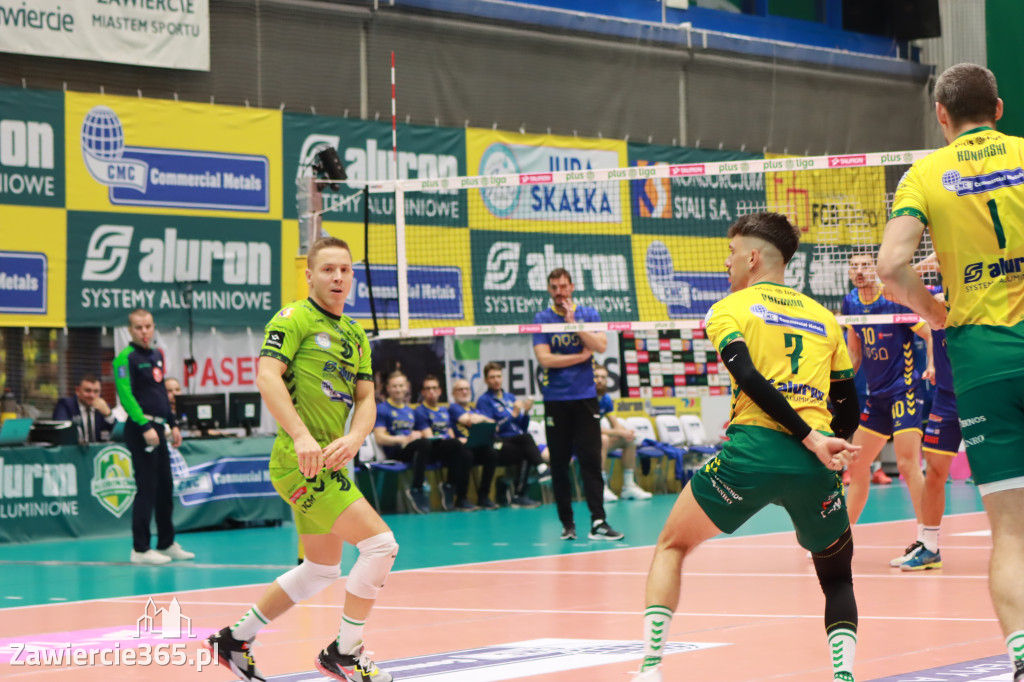 STALOWE DERBY WYGRANE W TRZECH SETACH