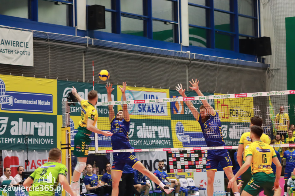 STALOWE DERBY WYGRANE W TRZECH SETACH