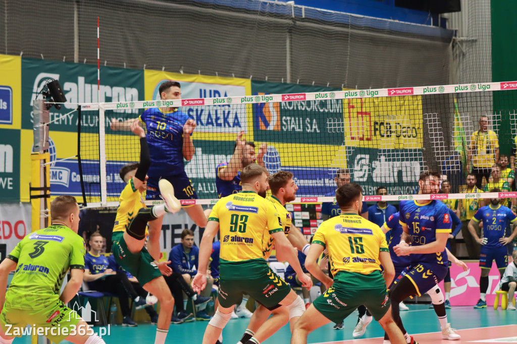 STALOWE DERBY WYGRANE W TRZECH SETACH