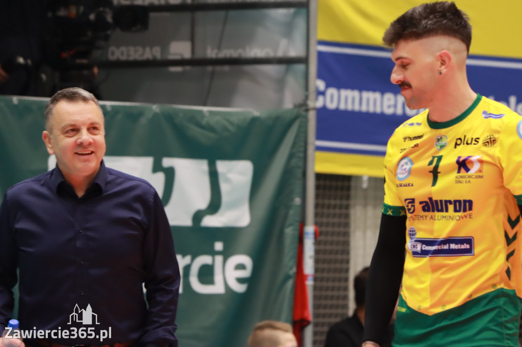 STALOWE DERBY WYGRANE W TRZECH SETACH