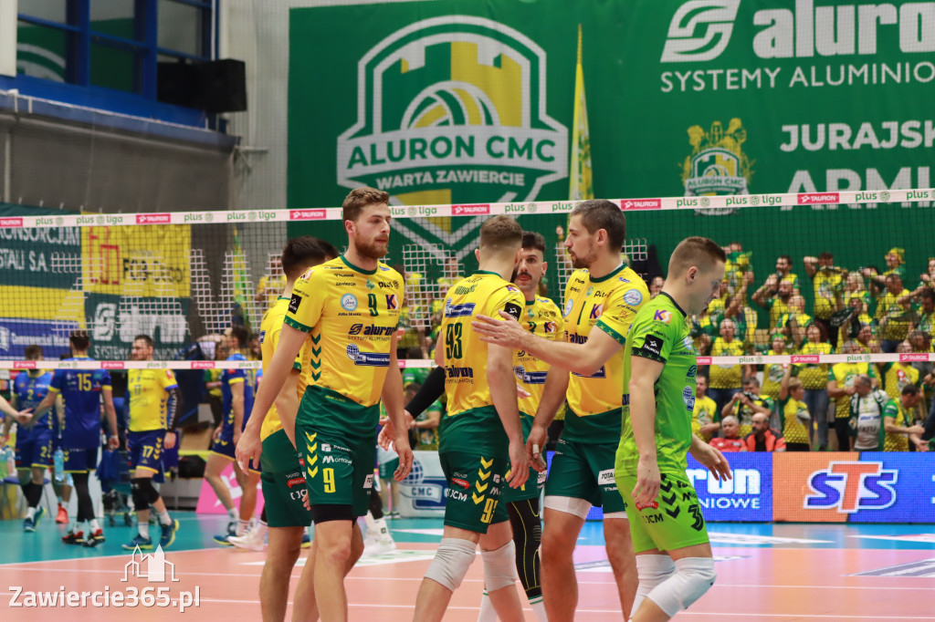 STALOWE DERBY WYGRANE W TRZECH SETACH