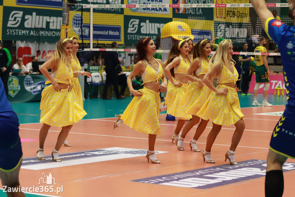 STALOWE DERBY WYGRANE W TRZECH SETACH