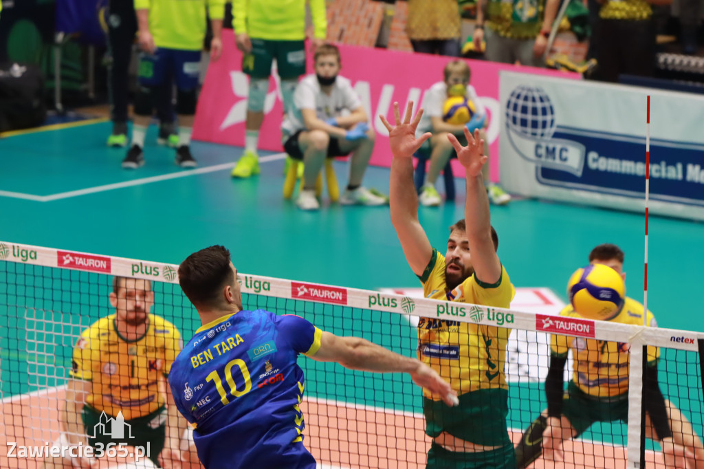 STALOWE DERBY WYGRANE W TRZECH SETACH