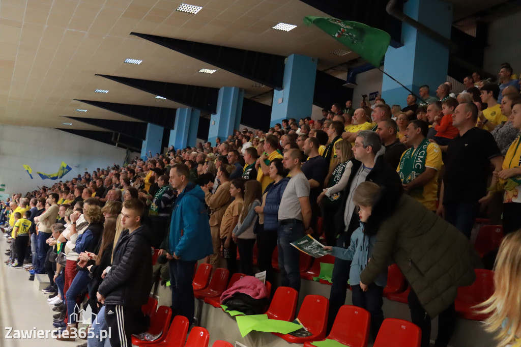 STALOWE DERBY WYGRANE W TRZECH SETACH