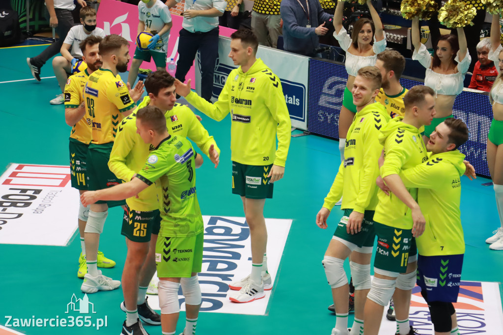 STALOWE DERBY WYGRANE W TRZECH SETACH