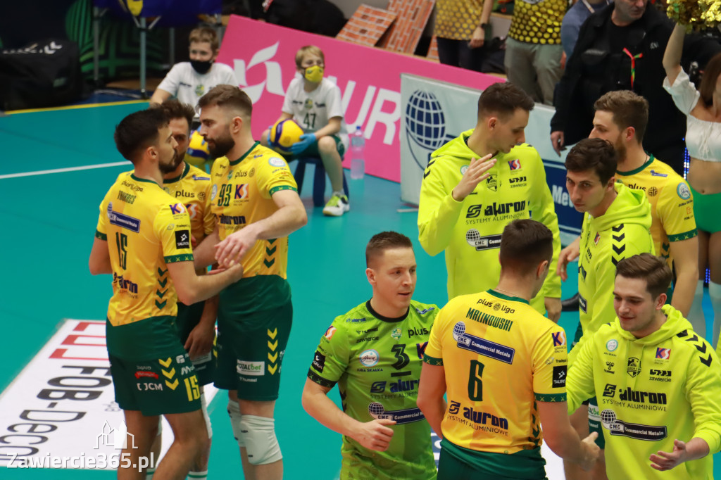 STALOWE DERBY WYGRANE W TRZECH SETACH