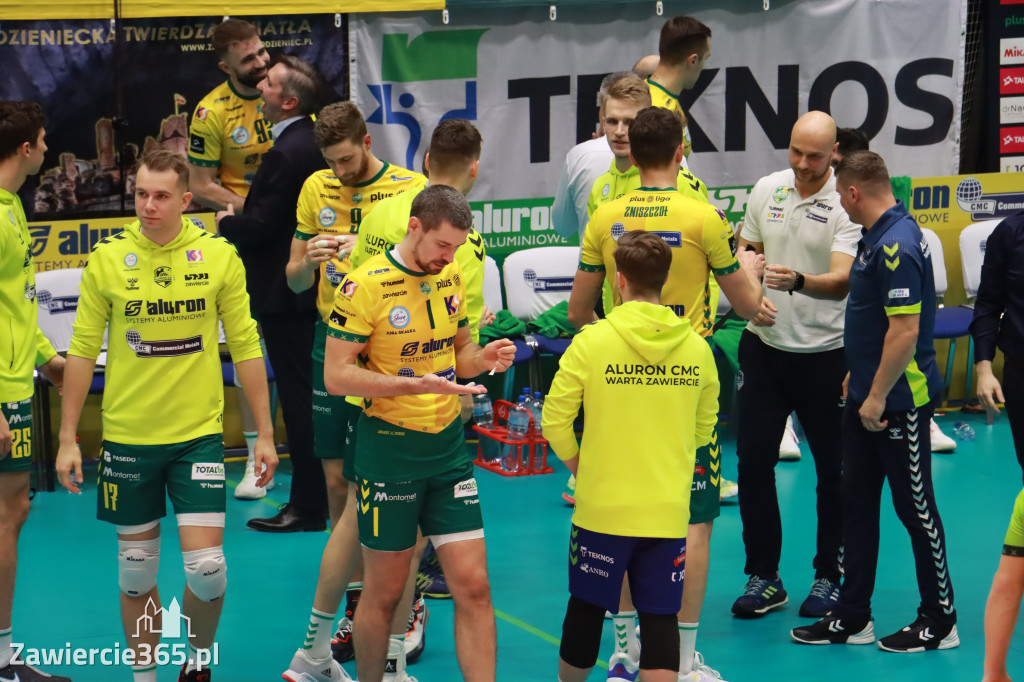 STALOWE DERBY WYGRANE W TRZECH SETACH