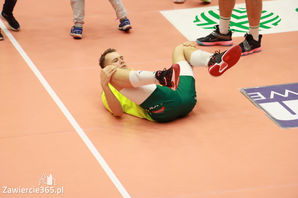 STALOWE DERBY WYGRANE W TRZECH SETACH