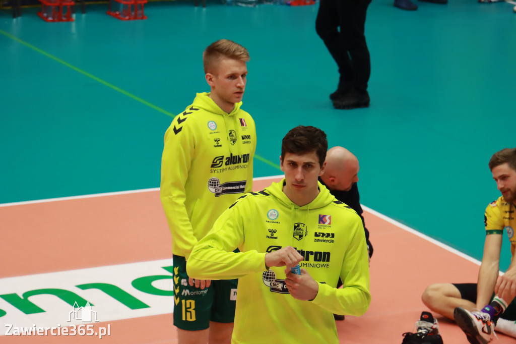 STALOWE DERBY WYGRANE W TRZECH SETACH