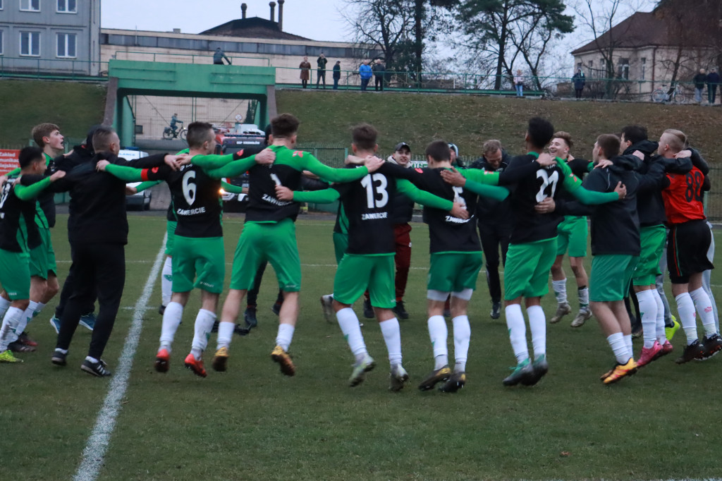 Wygrywamy ostatni mecz z  Rozwój Katowice  1:0.