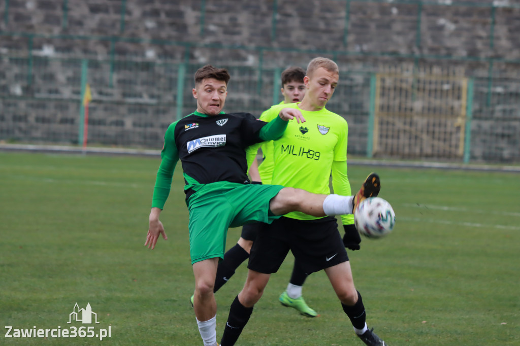 Wygrywamy ostatni mecz z  Rozwój Katowice  1:0.