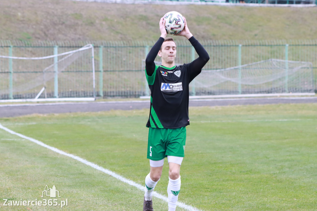 Wygrywamy ostatni mecz z  Rozwój Katowice  1:0.