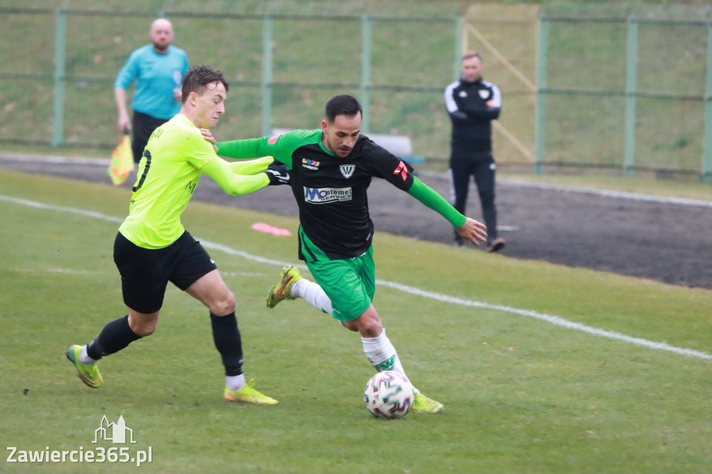Wygrywamy ostatni mecz z  Rozwój Katowice  1:0.