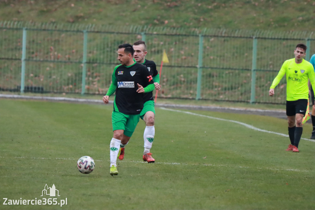 Wygrywamy ostatni mecz z  Rozwój Katowice  1:0.