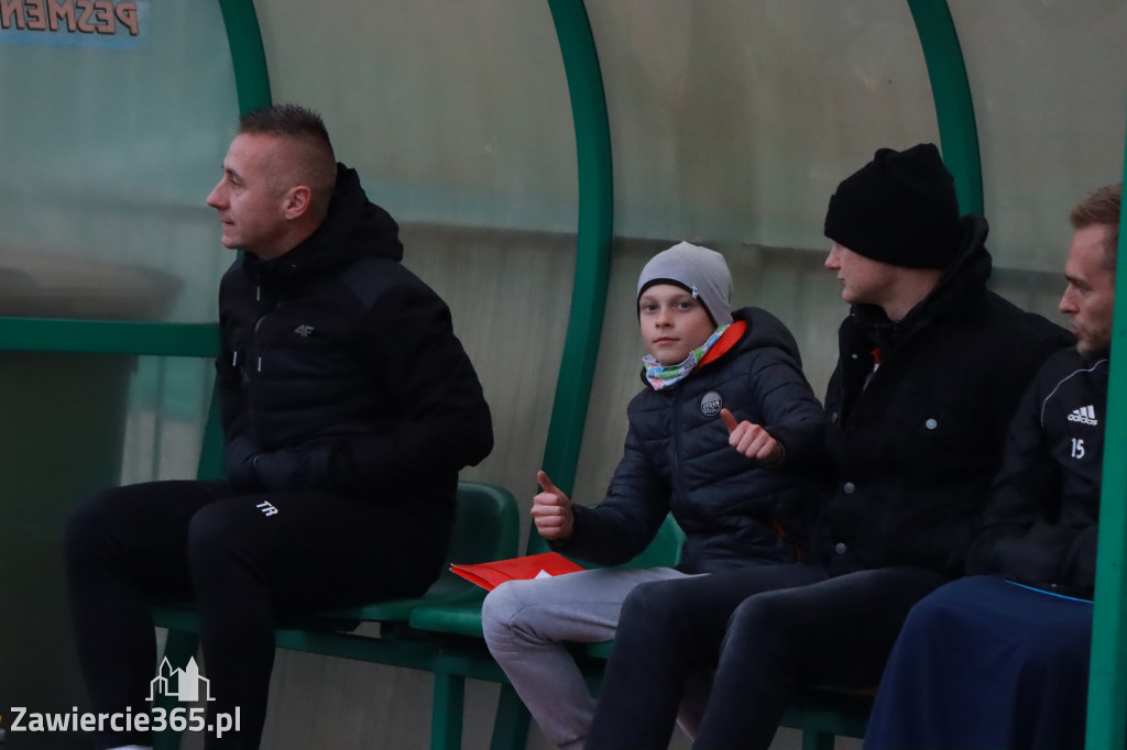 Wygrywamy ostatni mecz z  Rozwój Katowice  1:0.