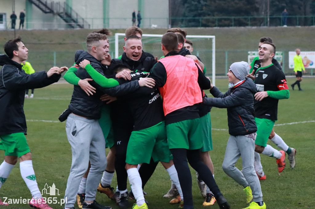 Wygrywamy ostatni mecz z  Rozwój Katowice  1:0.