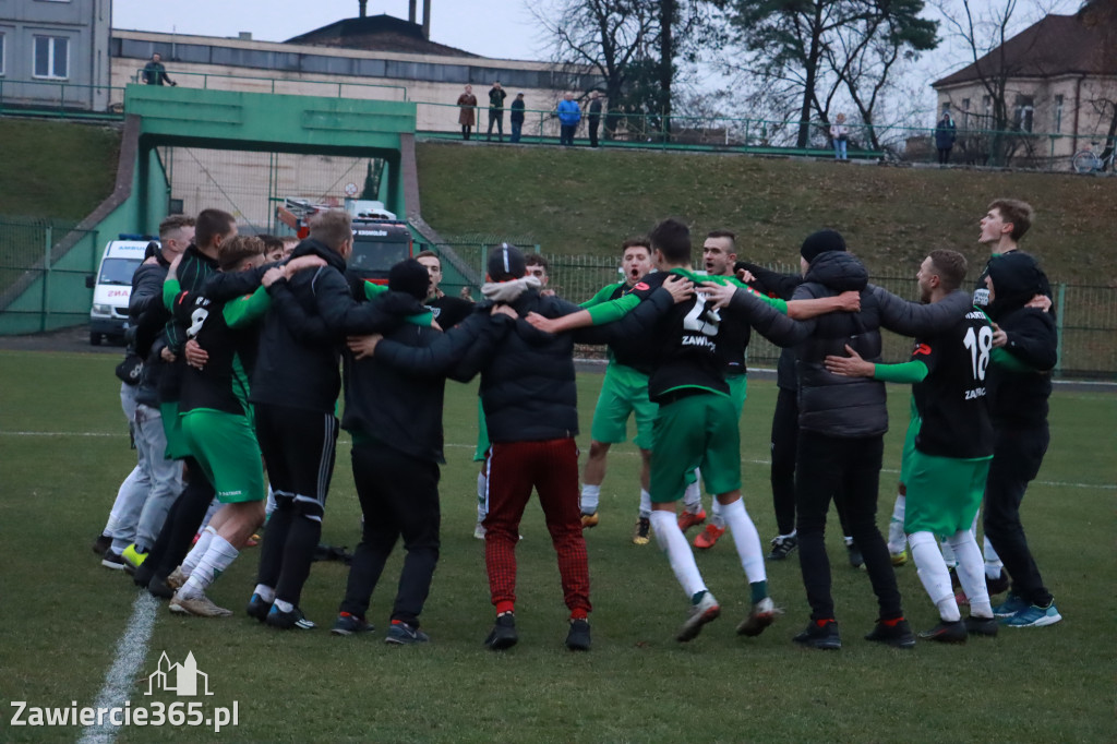 Wygrywamy ostatni mecz z  Rozwój Katowice  1:0.