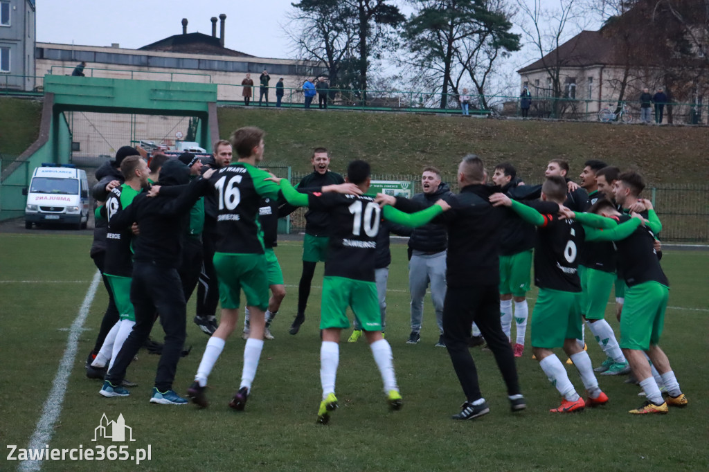 Wygrywamy ostatni mecz z  Rozwój Katowice  1:0.