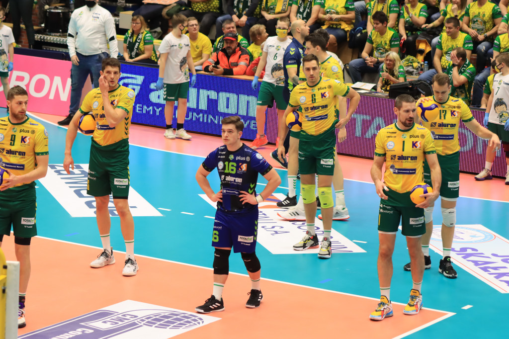 OTWARCIE ROKU NA SZÓSTKĘ Aluron CMC Warta Zawiercie po fantastycznej grze pokonała Trefl Gdańsk 3:0