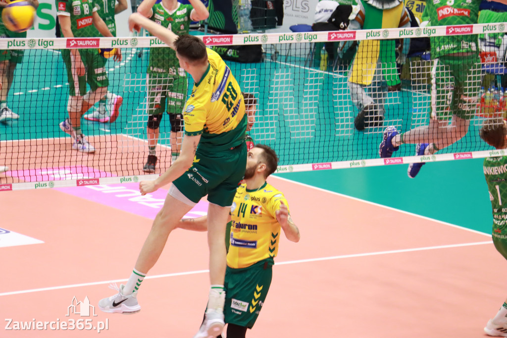 Aluron CMC Warta Zawiercie pokonała Indykpol AZS Olsztyn 3:2.