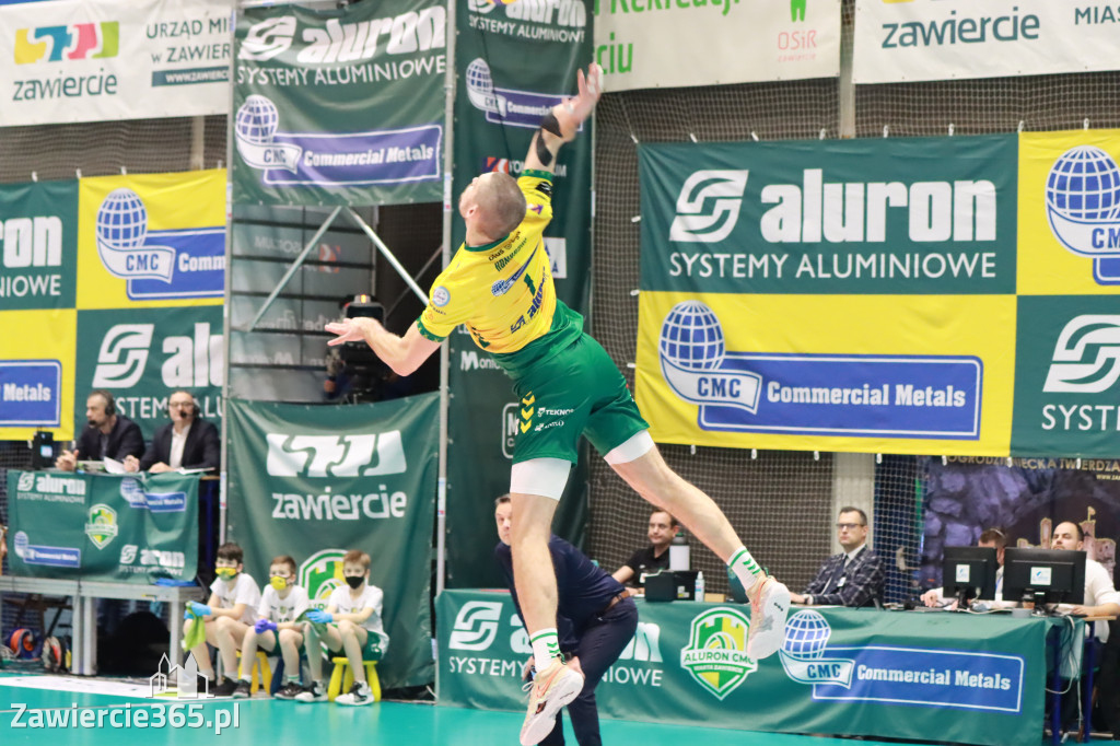 Aluron CMC Warta Zawiercie pokonała Indykpol AZS Olsztyn 3:2.
