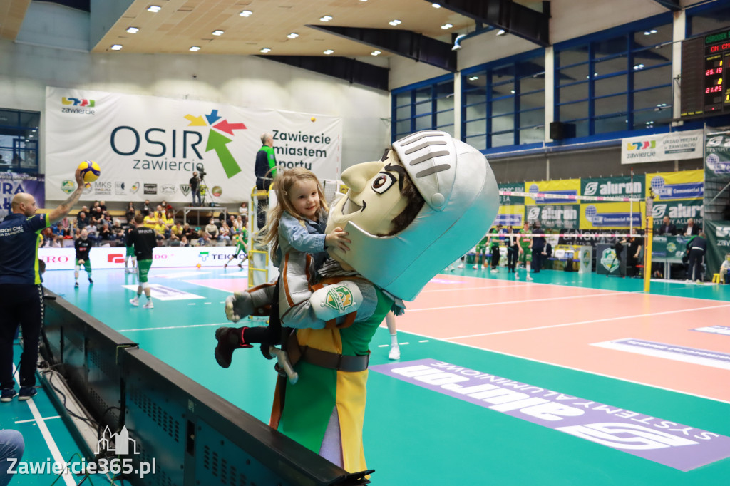 Aluron CMC Warta Zawiercie pokonała Indykpol AZS Olsztyn 3:2.