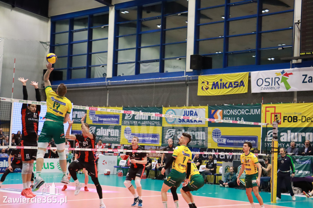 Aluron CMC Warta Zawiercie uległa u siebie Asseco Resovii Rzeszów 1:3