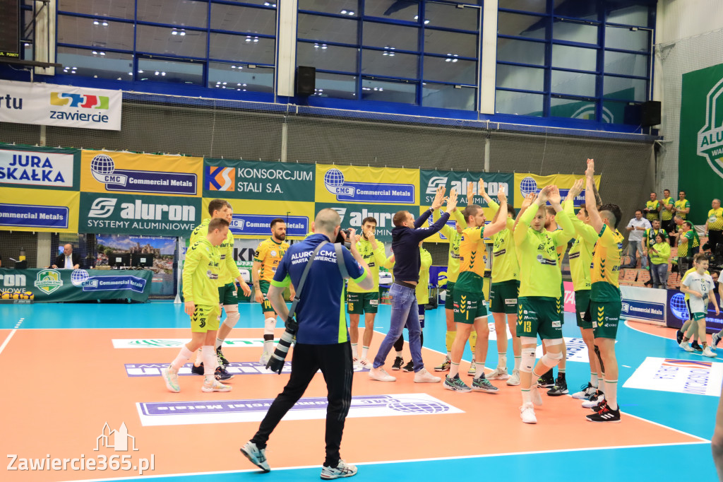  Aluron CMC Warta Zawiercie uległa we własnej hali Grupie Azoty ZAKSA w trzech setach.
