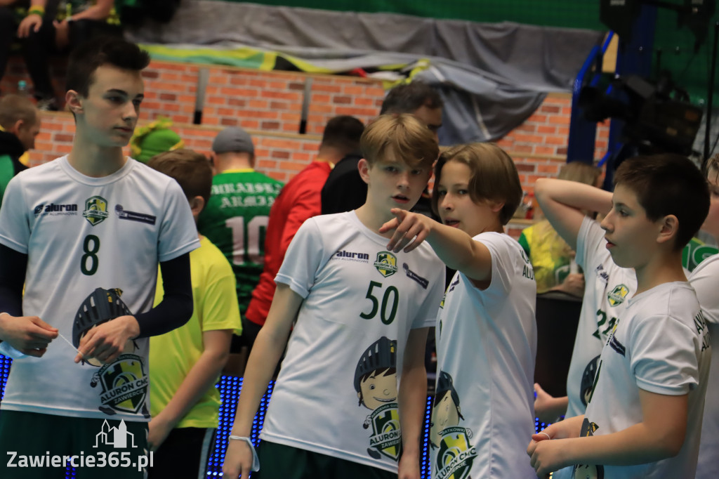  Aluron CMC Warta Zawiercie uległa we własnej hali Grupie Azoty ZAKSA w trzech setach.