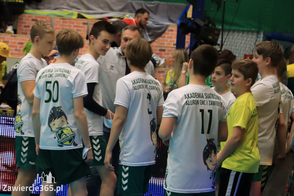  Aluron CMC Warta Zawiercie uległa we własnej hali Grupie Azoty ZAKSA w trzech setach.