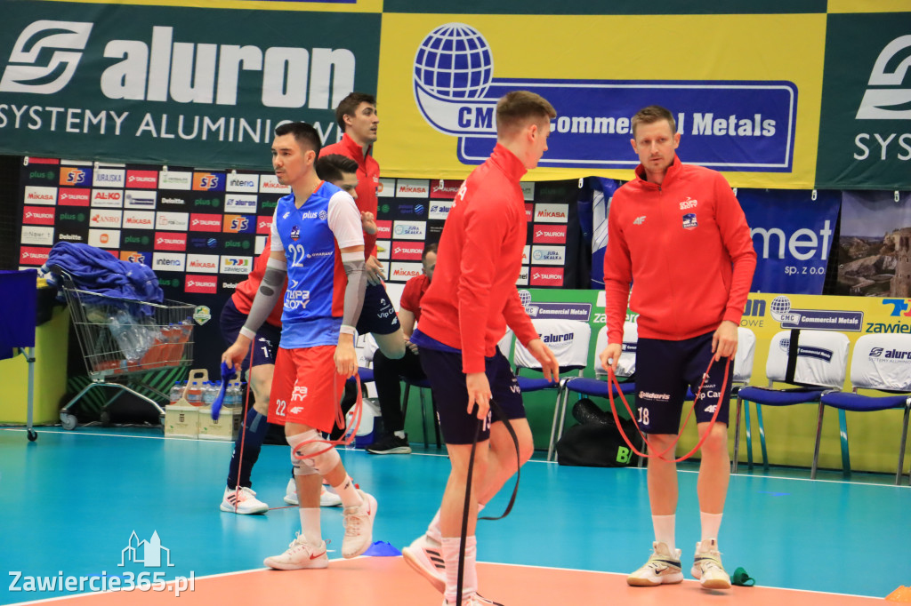  Aluron CMC Warta Zawiercie uległa we własnej hali Grupie Azoty ZAKSA w trzech setach.