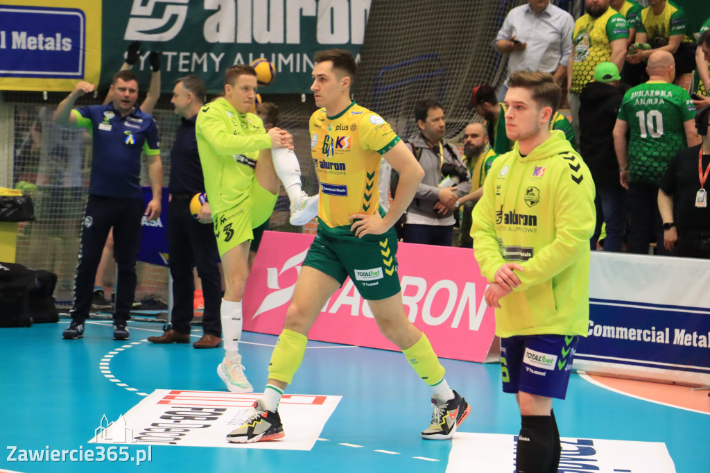  Aluron CMC Warta Zawiercie uległa we własnej hali Grupie Azoty ZAKSA w trzech setach.