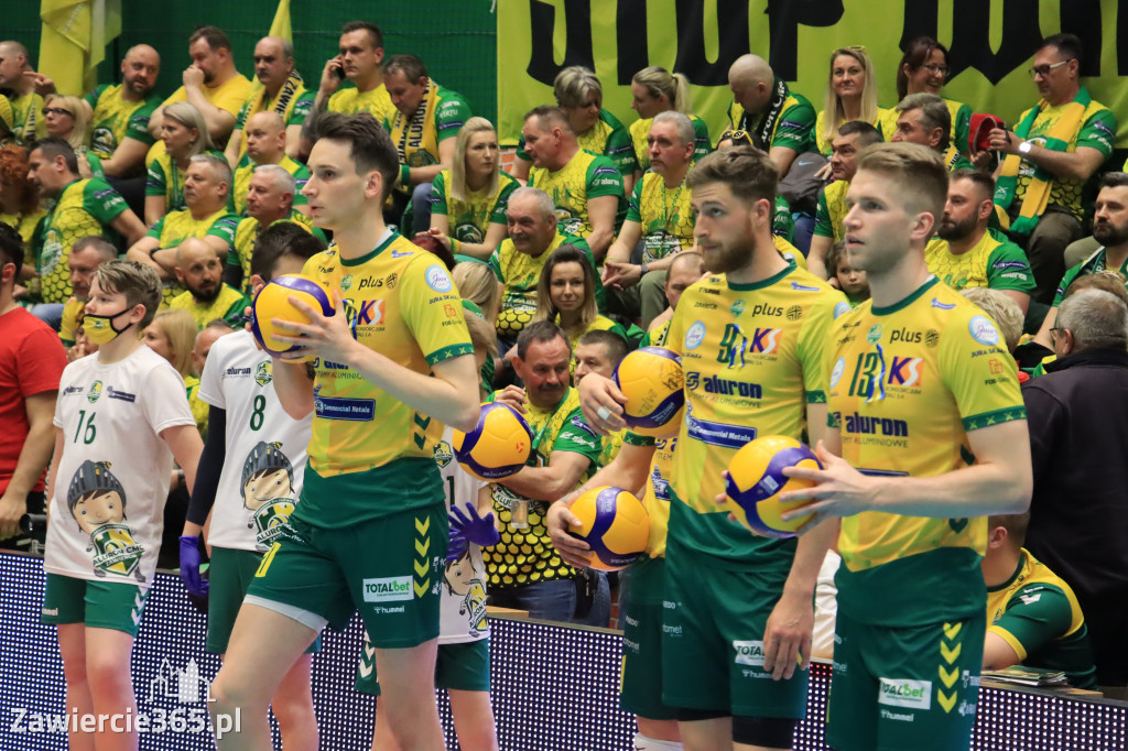  Aluron CMC Warta Zawiercie uległa we własnej hali Grupie Azoty ZAKSA w trzech setach.