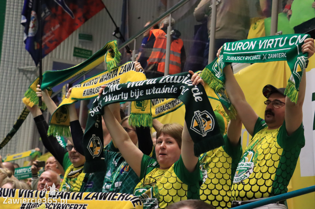  Aluron CMC Warta Zawiercie uległa we własnej hali Grupie Azoty ZAKSA w trzech setach.