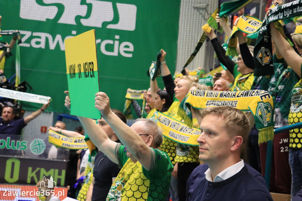  Aluron CMC Warta Zawiercie uległa we własnej hali Grupie Azoty ZAKSA w trzech setach.
