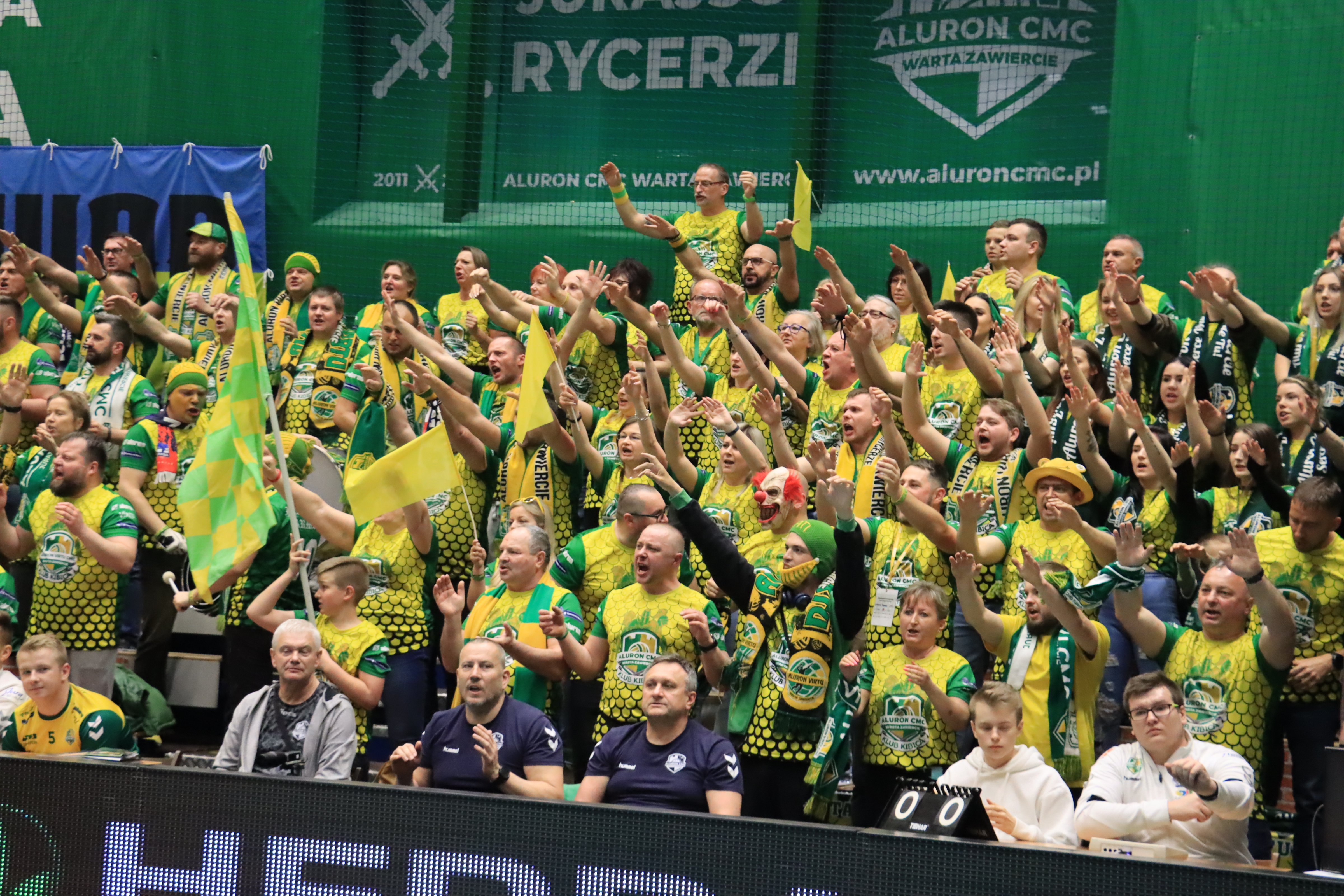  Aluron CMC Warta Zawiercie uległa we własnej hali Grupie Azoty ZAKSA w trzech setach.