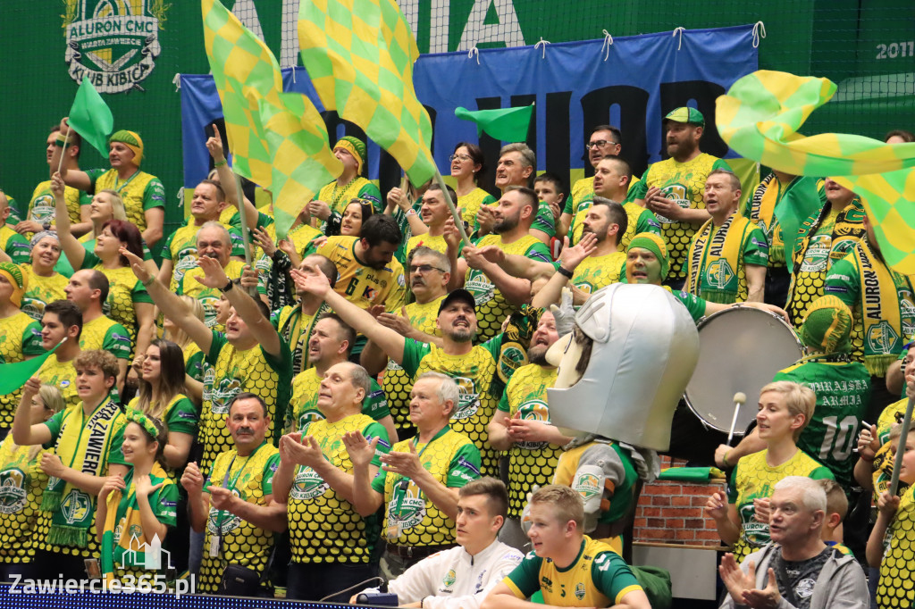  Aluron CMC Warta Zawiercie uległa we własnej hali Grupie Azoty ZAKSA w trzech setach.