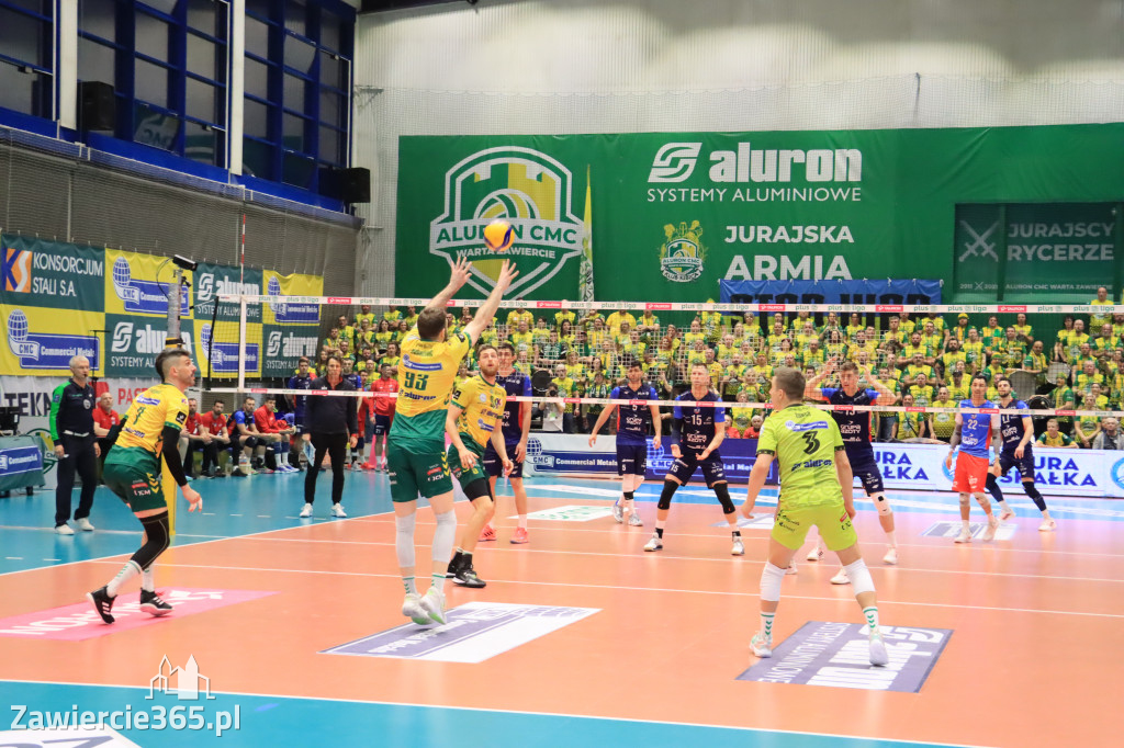  Aluron CMC Warta Zawiercie uległa we własnej hali Grupie Azoty ZAKSA w trzech setach.