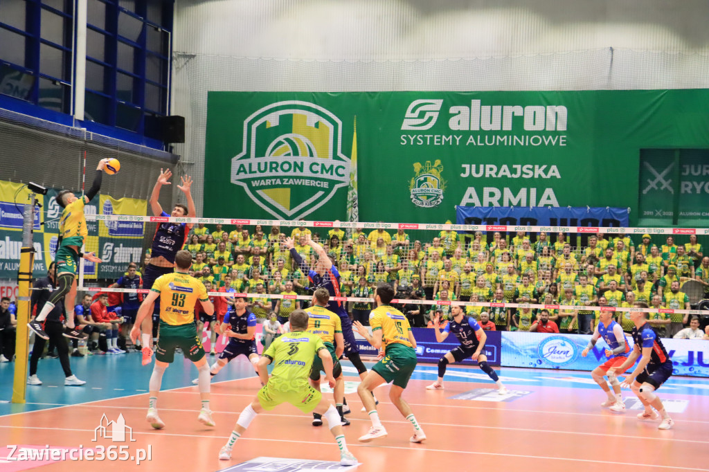  Aluron CMC Warta Zawiercie uległa we własnej hali Grupie Azoty ZAKSA w trzech setach.