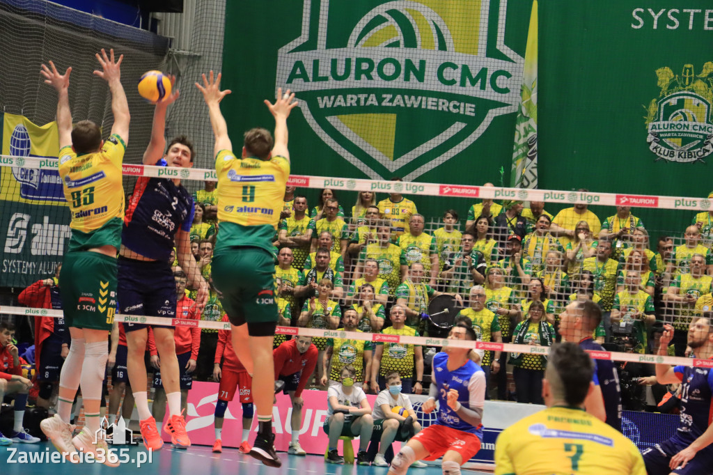  Aluron CMC Warta Zawiercie uległa we własnej hali Grupie Azoty ZAKSA w trzech setach.