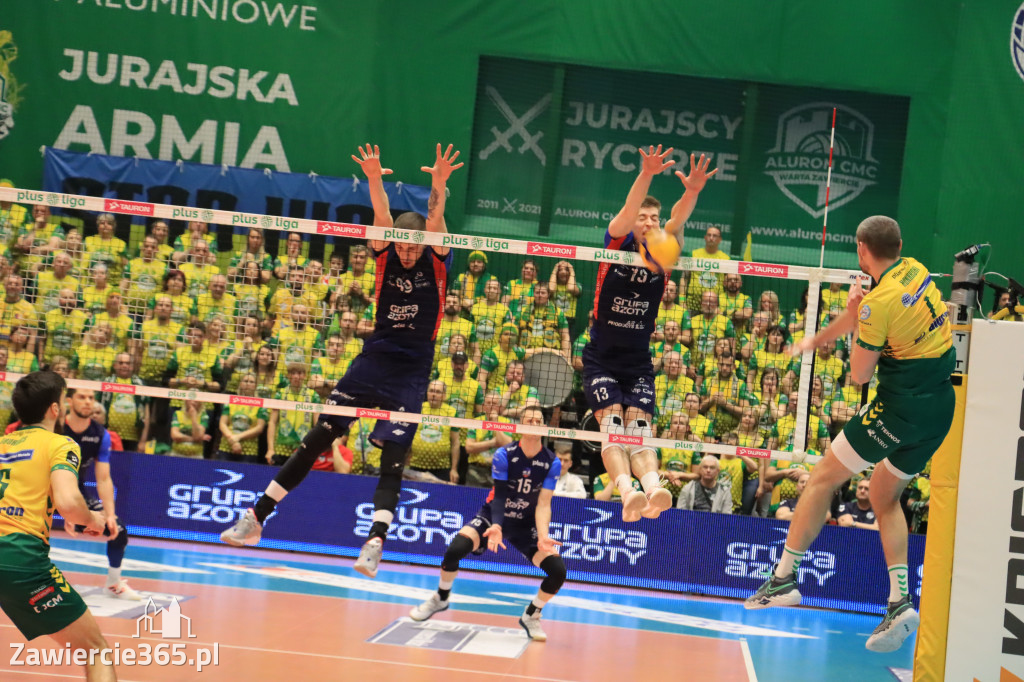  Aluron CMC Warta Zawiercie uległa we własnej hali Grupie Azoty ZAKSA w trzech setach.