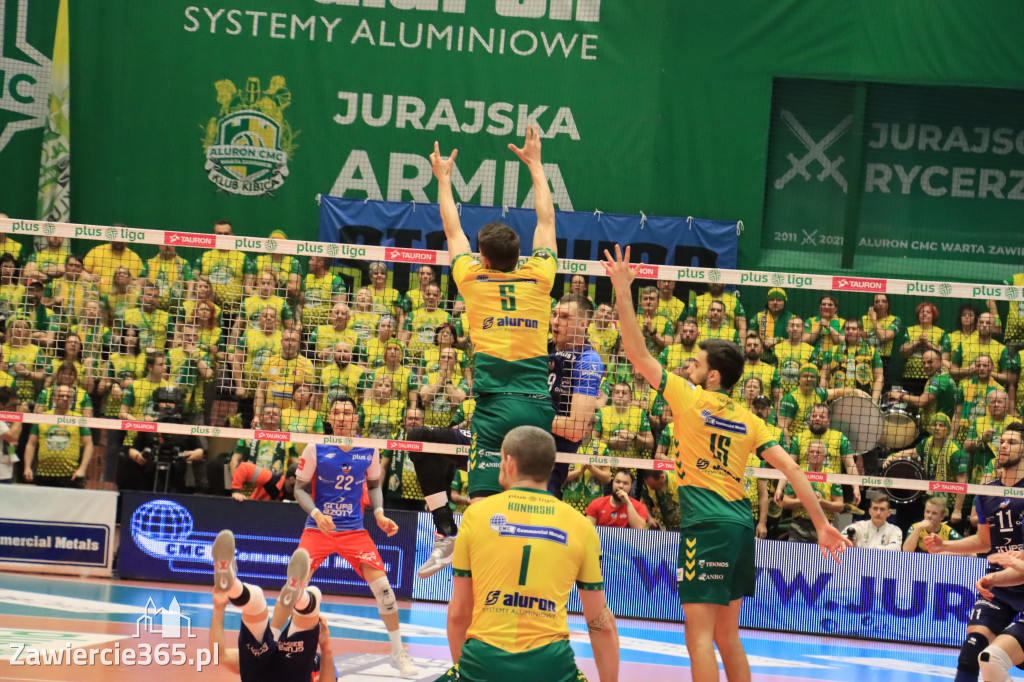  Aluron CMC Warta Zawiercie uległa we własnej hali Grupie Azoty ZAKSA w trzech setach.