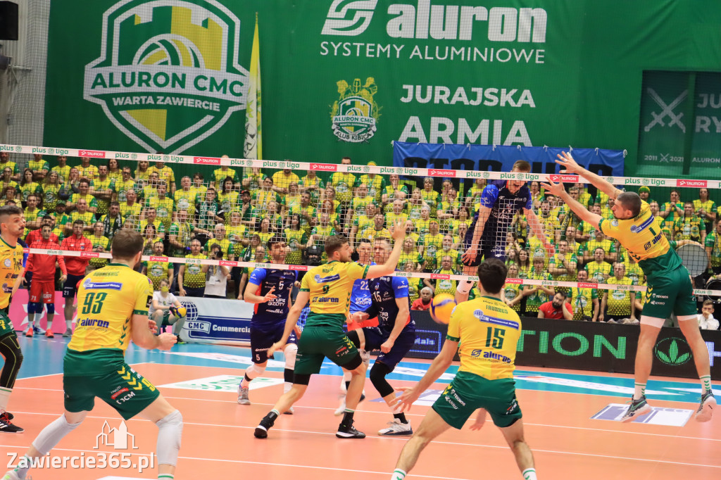  Aluron CMC Warta Zawiercie uległa we własnej hali Grupie Azoty ZAKSA w trzech setach.