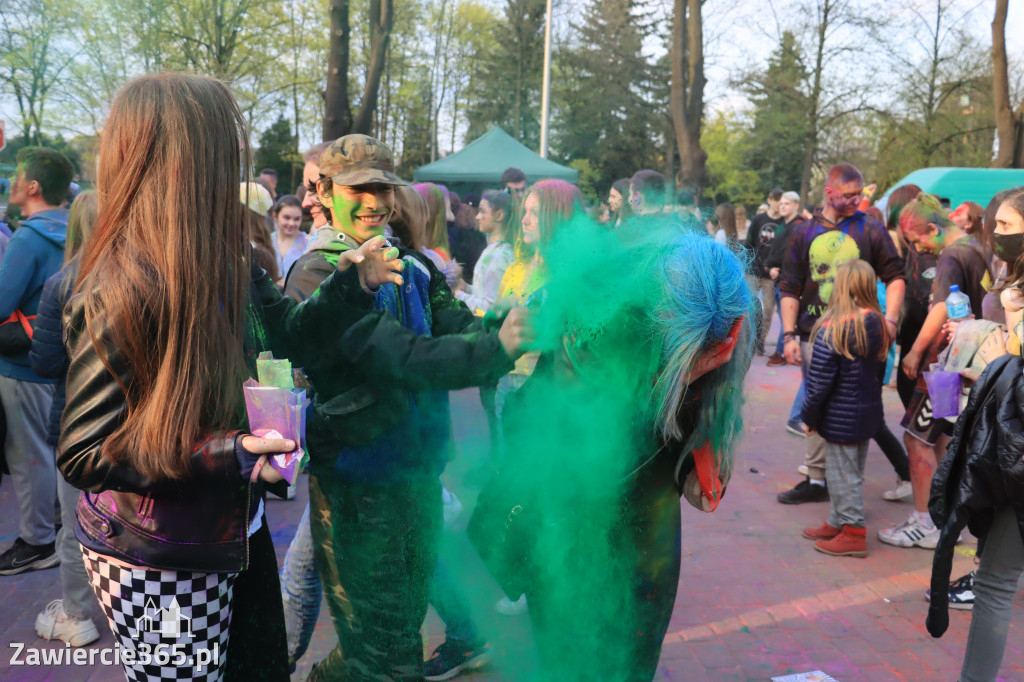 Zawierciańska Majówka 2022  Festiwal Kolorów z Koloversi, Łobuzy, Borys LBD